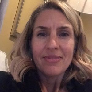 Meet your Posher, Carrie